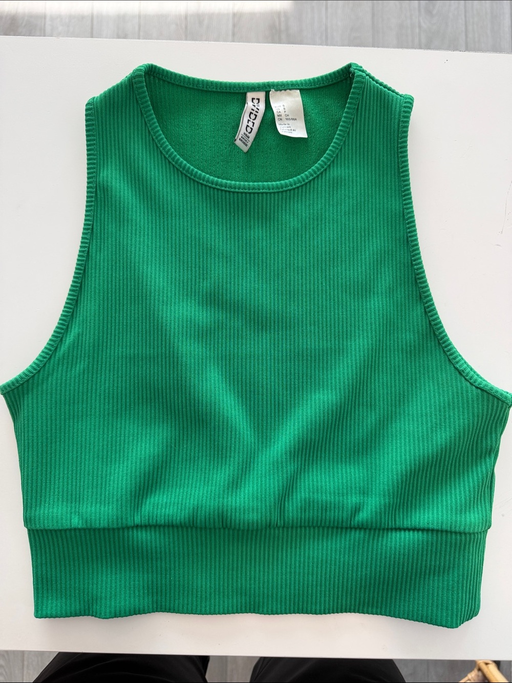 Divided Green Ribbed Cropped Tank Top